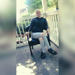 Meet your Posher, Katelynn